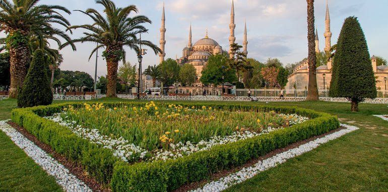 Famous Parks in and Around Sultanahmet