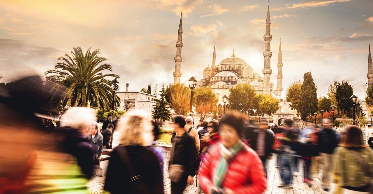 Activities Around Sultanahmet: Art, Entertainment and Nature