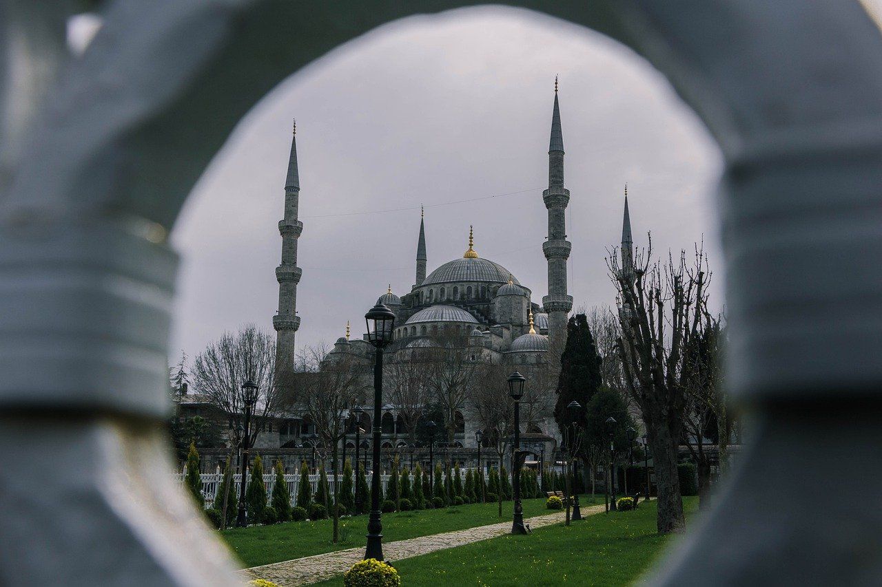 Step by Step to Istanbul’s Historical  Treasure: Walking from Our Hotel to Sultanahmet