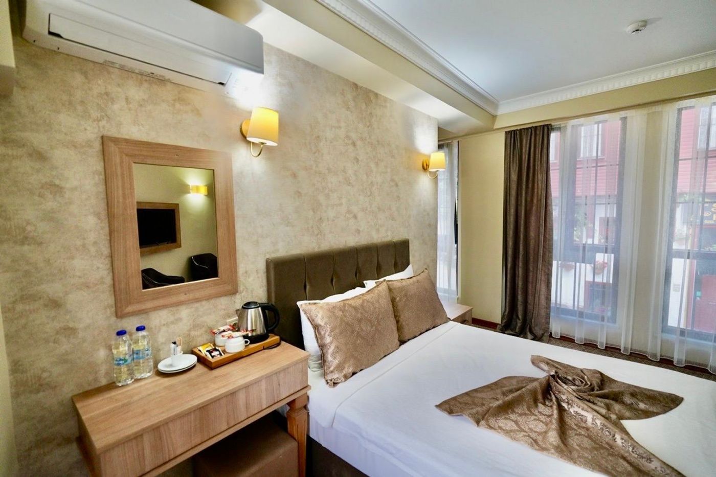 Standard Twin or Double Room